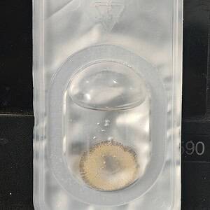 Freshtone Diva Hazel contact lens – photo 3