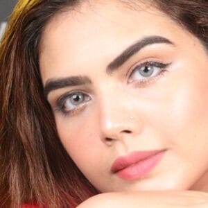 Silky Gray contact lens – photo 4