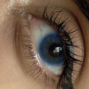 Natural Blue contact lens – photo 2